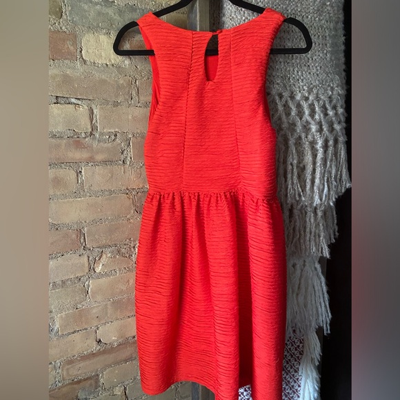 ANTHROPOLOGIE Bordeaux Dress - Picture 4 of 8